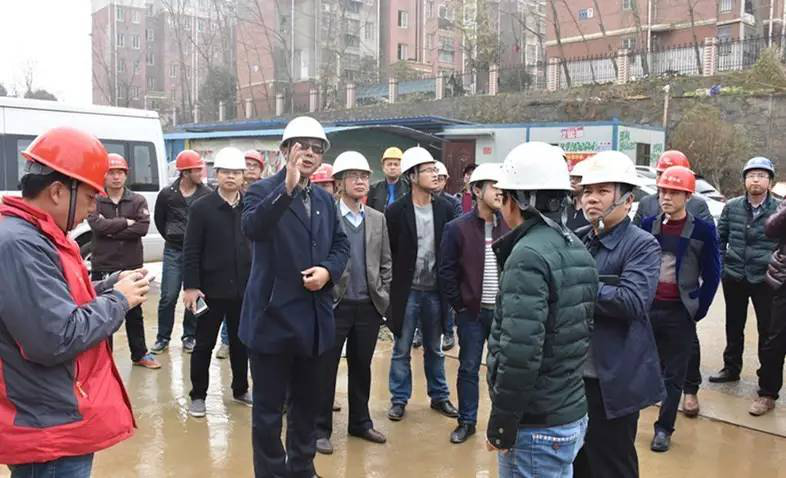 金开乐鱼网站官方站登录入口-乐鱼online（中国）
高管前往万科金域传奇项目交流学习