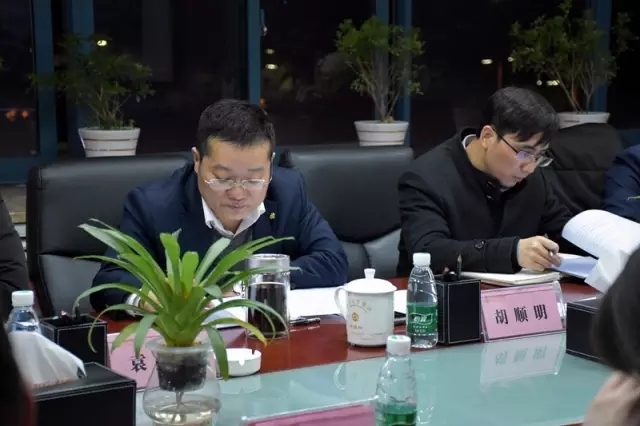 金开乐鱼网站官方站登录入口-乐鱼online（中国）
党委召开2016年度领导班子民主生活会