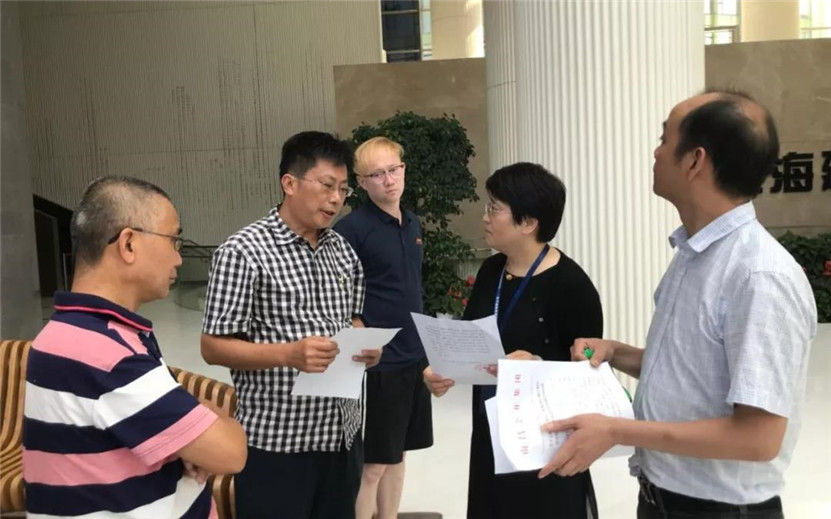 金开乐鱼网站官方站登录入口-乐鱼online（中国）
副总经理袁扣华带队前往上海建工乐鱼网站官方站登录入口-乐鱼online（中国）
进行洽谈