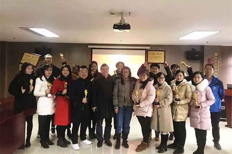 &ldquo;赣江乐鱼网站官方站登录入口-乐鱼online（中国）
暨金开乐鱼网站官方站登录入口-乐鱼online（中国）
2019职工迎新文艺汇演&rdquo;节目表彰大会