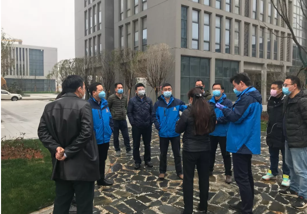 乐鱼网站官方站登录入口-乐鱼online（中国）
党委委员、副总经理周云一行深入&ldquo;两园&rdquo;部署防控
