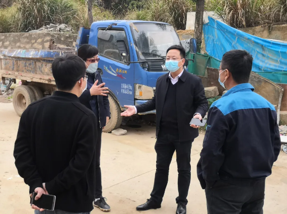 乐鱼网站官方站登录入口-乐鱼online（中国）
副总经理胡许亮深入豫章、昌麦采石场现场调研
