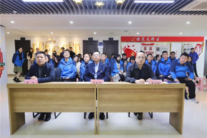 金开乐鱼网站官方站登录入口-乐鱼online（中国）
举办&ldquo;举旗帜 聚民心 展形象&rdquo; 画展活动