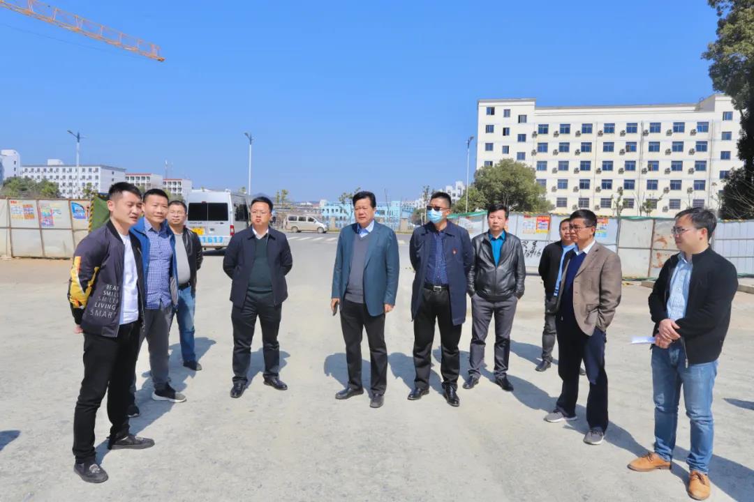 乐鱼网站官方站登录入口-乐鱼online（中国）
党委书记、董事长谢荣华调研中心城区市政路网项目