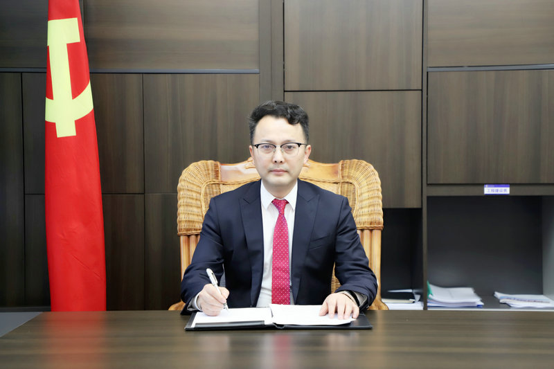新春献词｜乐鱼网站官方站登录入口-乐鱼online（中国）
党委书记、董事长程振华给大家拜年了！